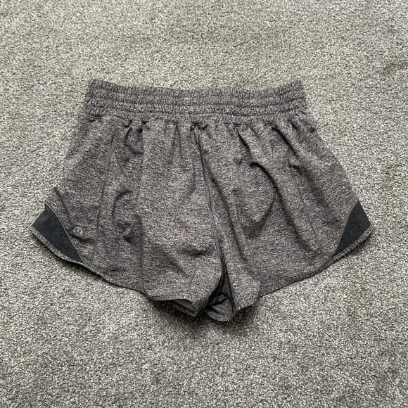 Lululemon Shorts Womens 6 Gray Speed Up Heather Lined Running Athletic Pocket - Picture 2 of 9